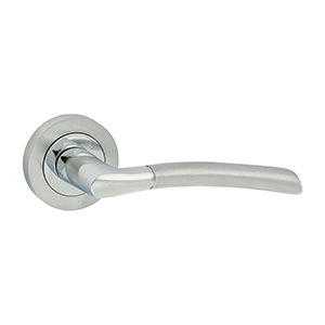 Shavington Lever On Rose Handles